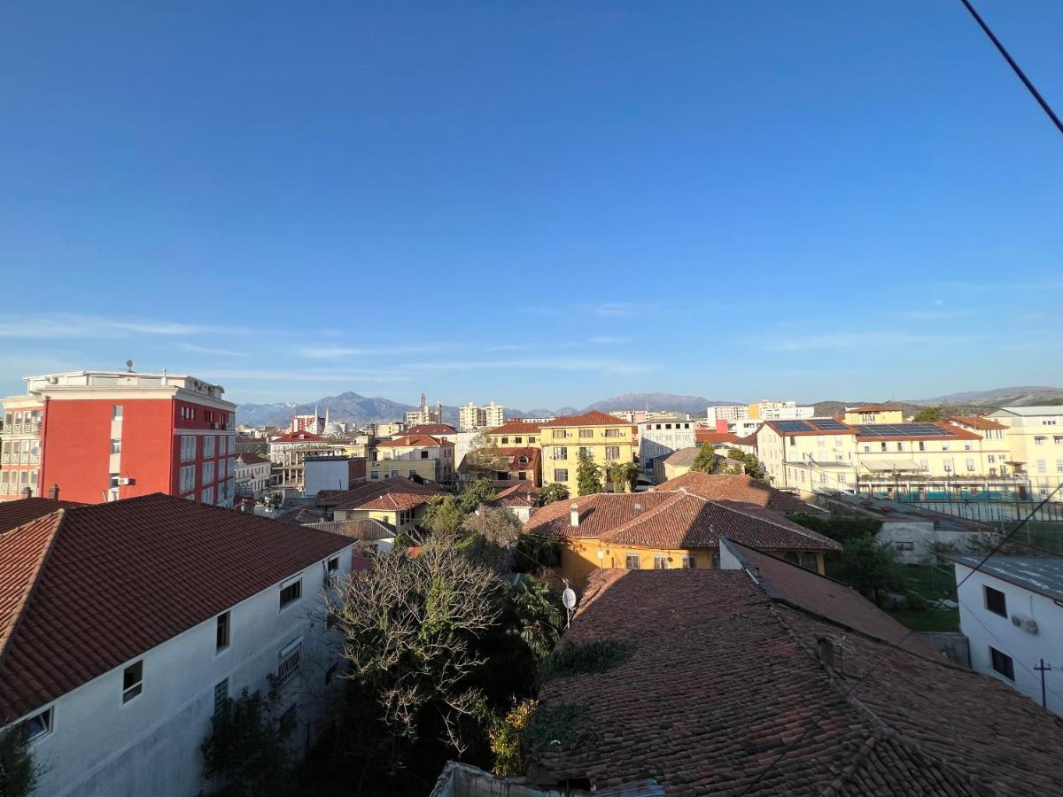 City Center Apartment In Shkodër Exterior foto