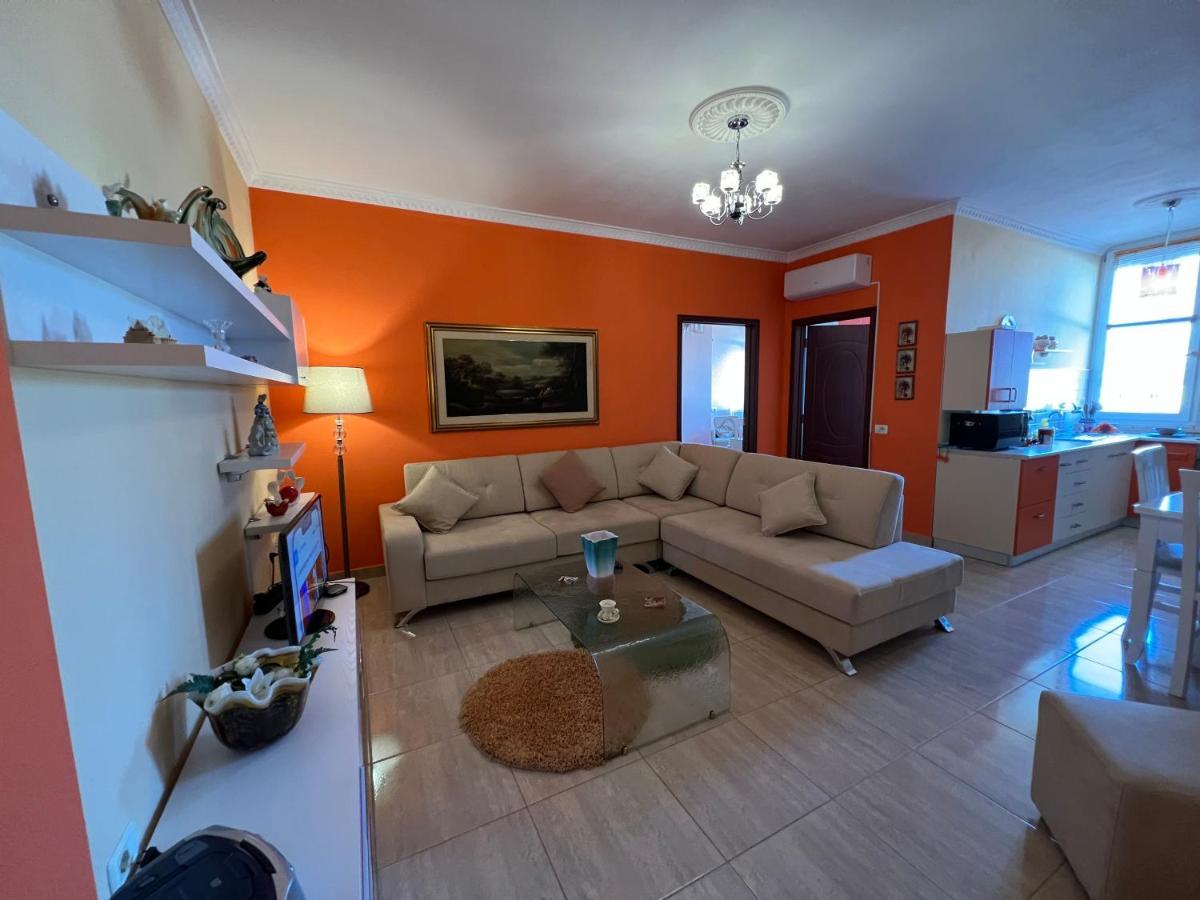 City Center Apartment In Shkodër Exterior foto