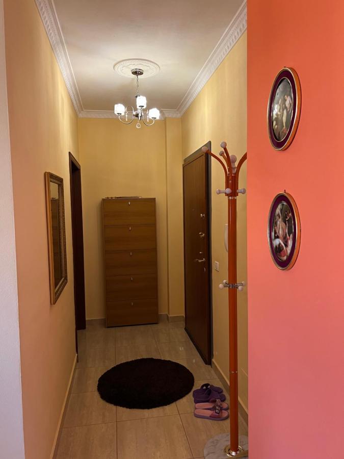 City Center Apartment In Shkodër Exterior foto