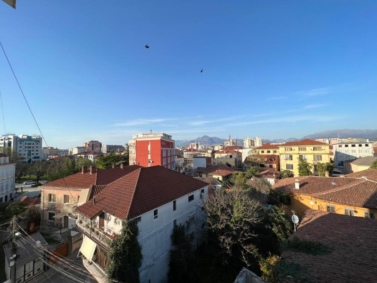 City Center Apartment In Shkodër Exterior foto